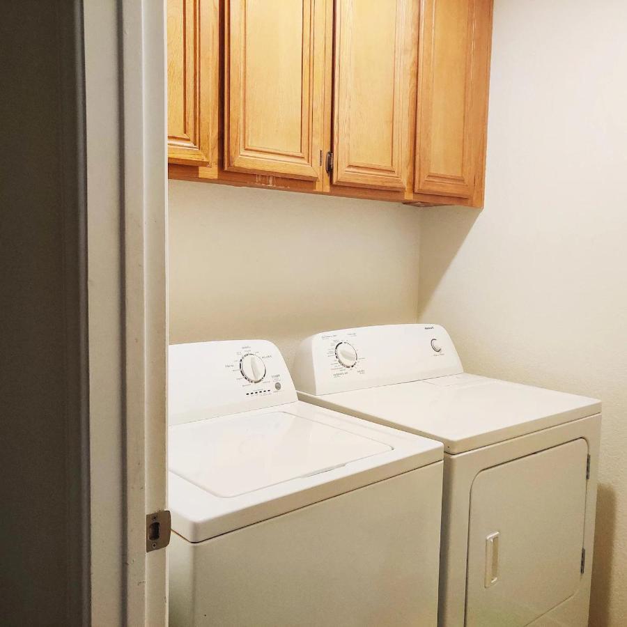 Nice Private Room In A House Close To Red Rock & Las Vegas Strip Buitenkant foto